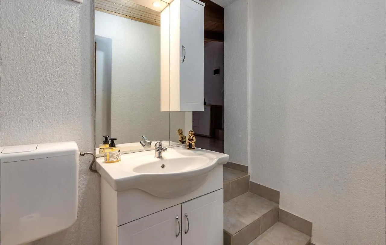 2 Bedroom Lovely Home In Novi Vinodolski Croatia