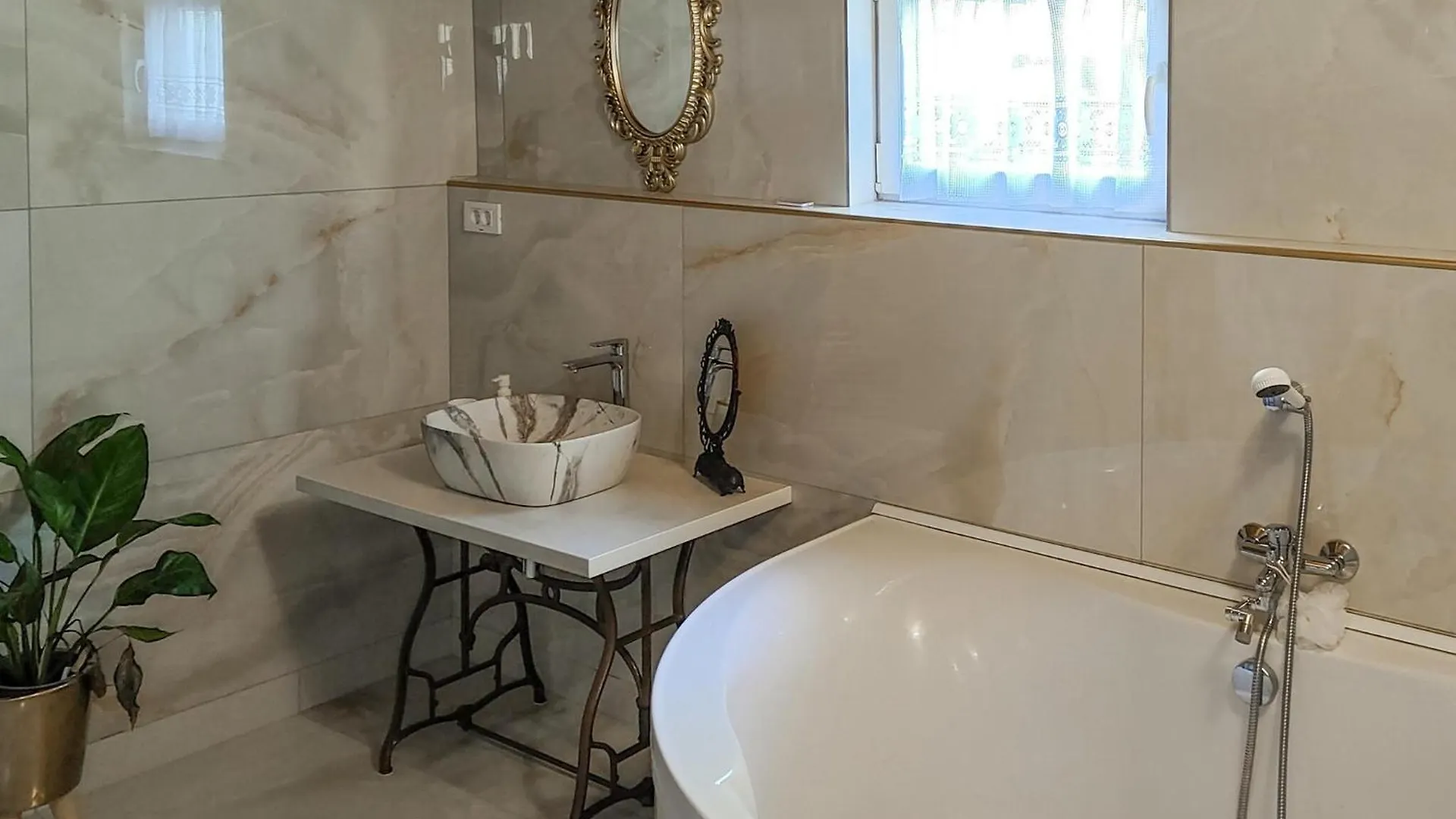 Nice Home In Novi Vinodolski With Wifi