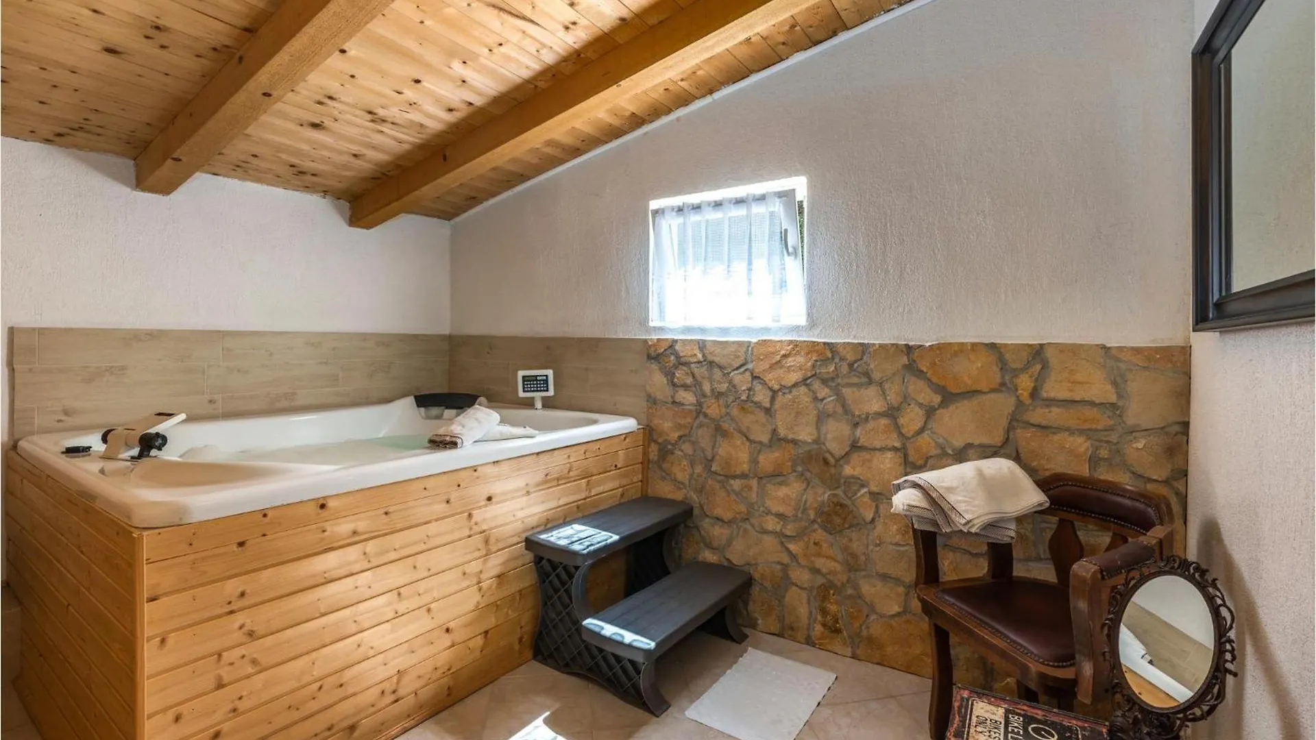 Holiday home 2 Bedroom Lovely Home In Novi Vinodolski
