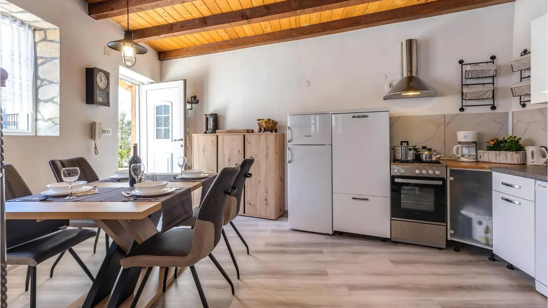 2 Bedroom Lovely Home In Novi Vinodolski Croatia